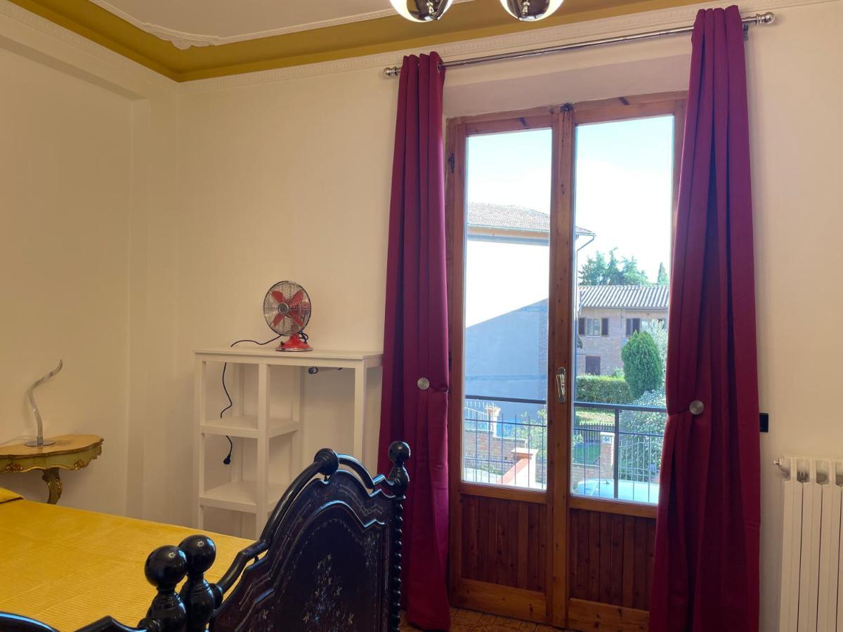 Апартаменты Casa Simonetta Сан-Джиминьяно Экстерьер фото